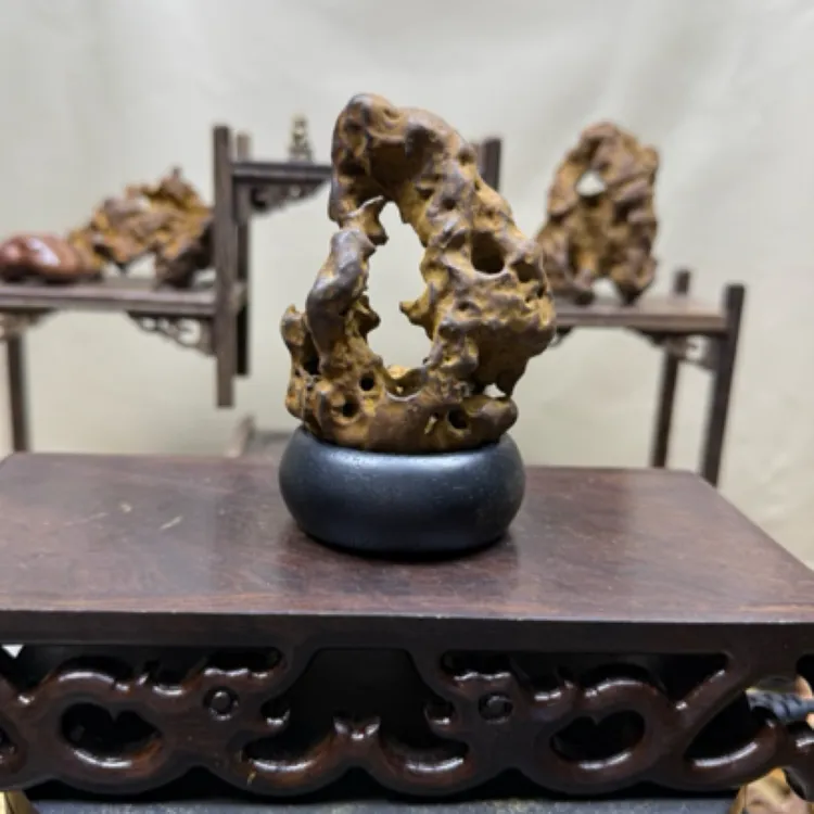 玲珑太湖水石香炉摆件7*6公分