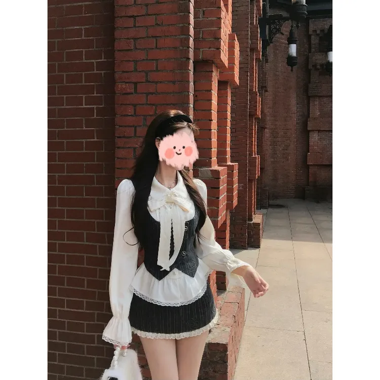 伦敦旧约 秋季气质显瘦修身衬衫背心半身裙