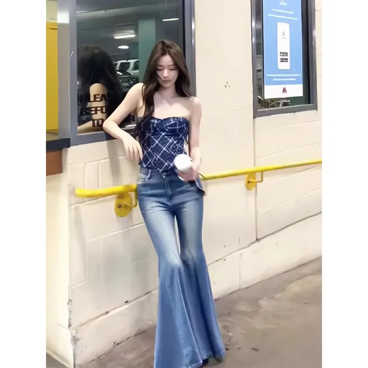 2025春季新款修身显瘦高级性感格子抹胸上衣牛仔高腰显瘦喇叭裤女