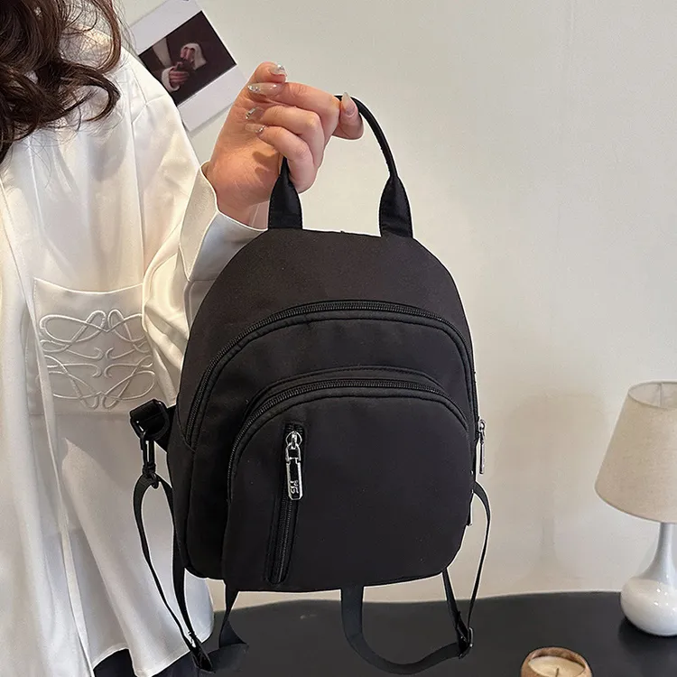 新款小背包女ins风休闲双肩包女款百搭户外旅行简约女士书包防水