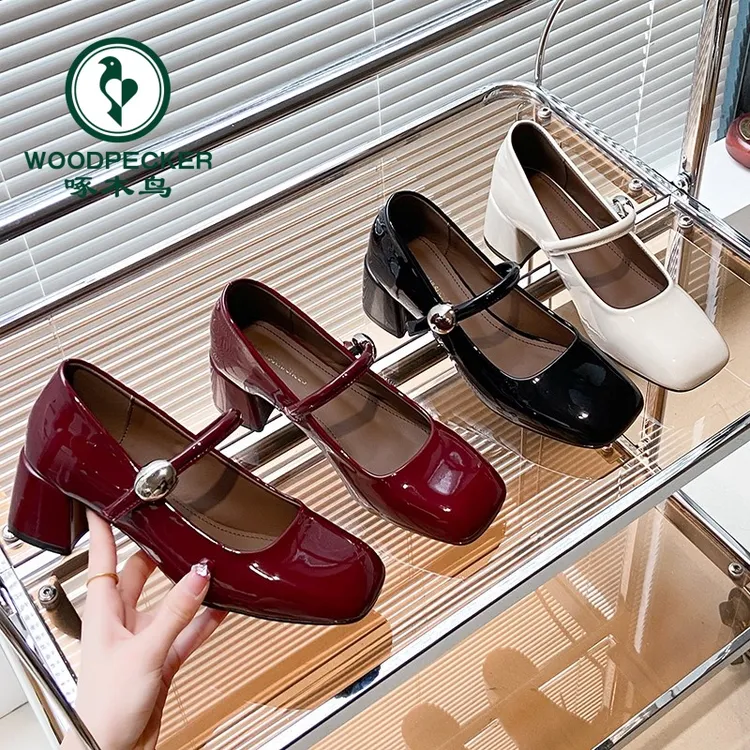 啄木鸟2025年春夏法式新款浅口小众通勤方头高跟鞋千金鞋子名媛风