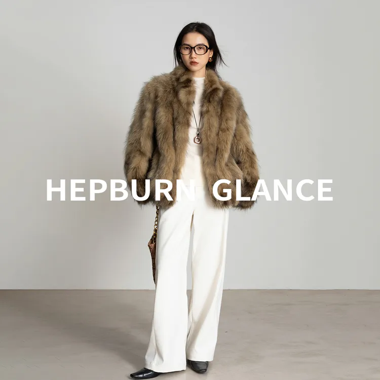 HG/实穿主义_穿搭小立领霜色貉子毛皮草外套女年轻款短款大衣冬季