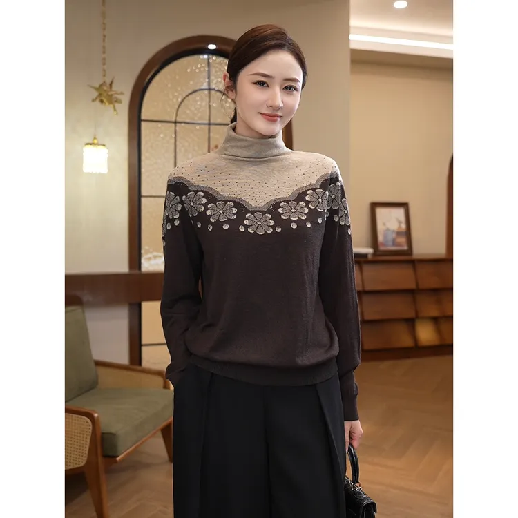 2025秋冬新款【TN-36】含绵羊毛时尚花朵拼接烫钻立领长袖针织毛衣