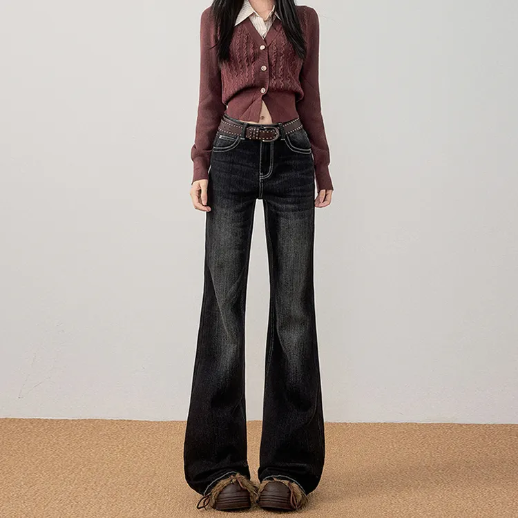 拉夏贝尔黑色高腰微喇牛仔裤秋装女款气质穿搭显瘦垂感拖地喇叭裤