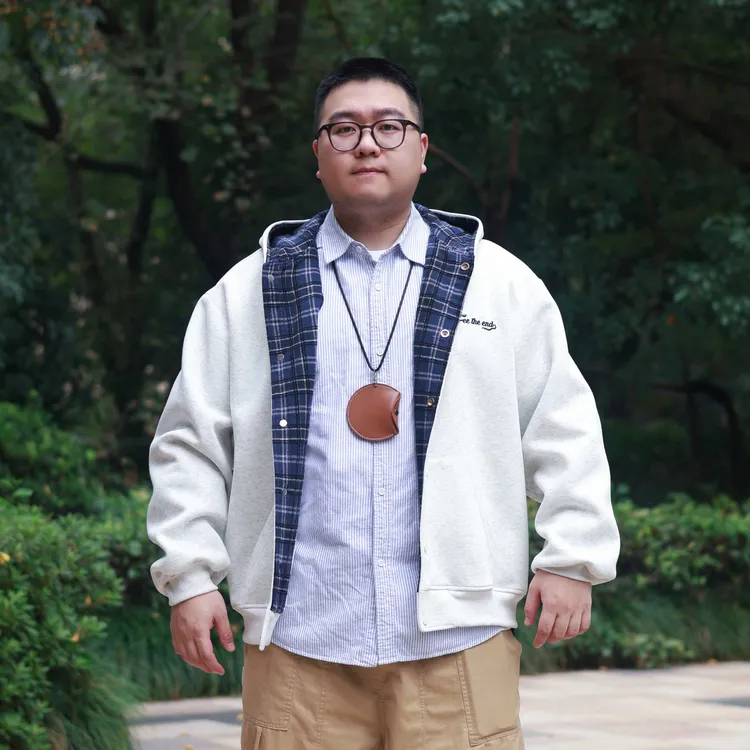格纹门襟纯色连帽卫衣男士时尚休闲百搭情侣宽松春秋季