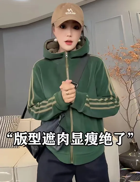 秋冬季新款保暖常规款连帽女长袖短外套运动双面奥粒绒加厚