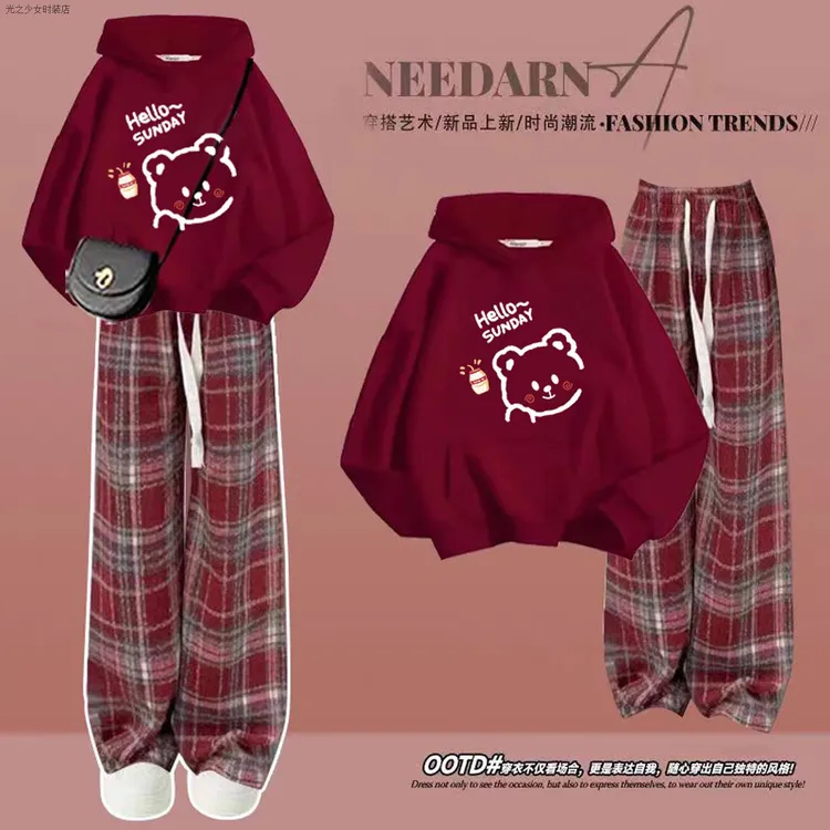 大童可爱风卡通小熊连帽卫衣套装女红色学院风时尚加绒格子阔腿裤