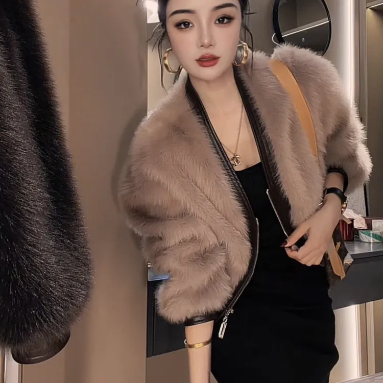 2025冬季新款时尚百V领仿皮草外套短款毛绒显瘦小香风上衣女528