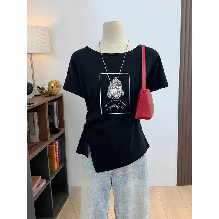 小众正肩黑色短袖t恤女装ins时尚百搭洋气显瘦开叉设计感上衣夏季