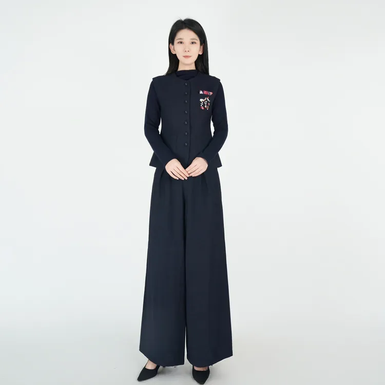浒城古娘刺绣精致显瘦女穿搭通勤无袖套装WH05006803+WK05006803