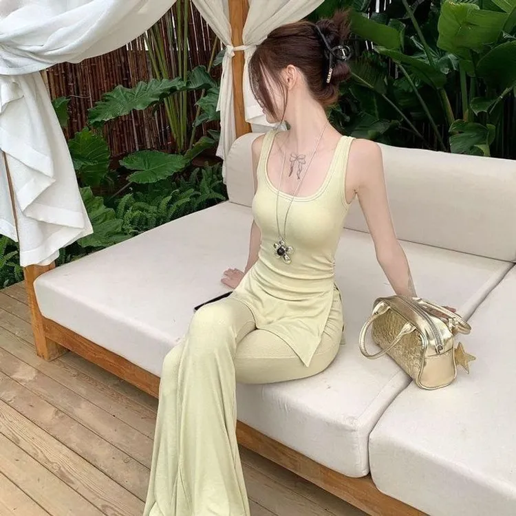 巨显身材套装纯欲修身开叉u领吊带背心女夏季微喇叭休闲裤两件套