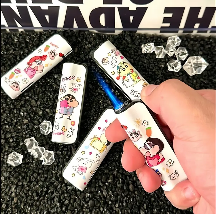 可爱卡通小新系列创意打火机个性防风蓝焰直冲铁壳充气高颜值礼品