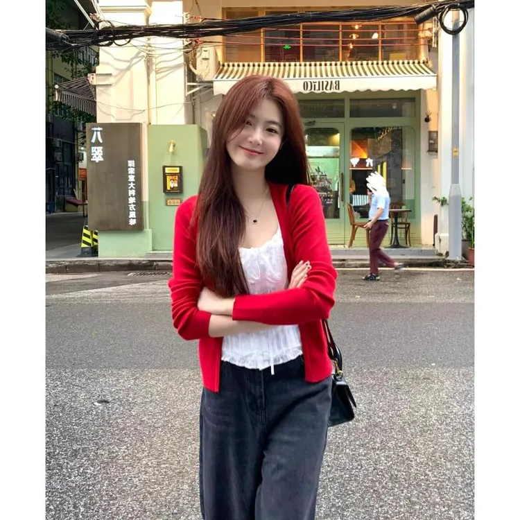 红色V领长袖针织开衫女春秋季小个子显瘦休闲百搭甜辣妹毛衣外套