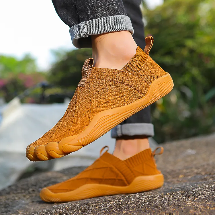 户外徒步鞋轻便宽头飞织男鞋慢跑运动鞋旅游骑行软底鞋宽头赤足鞋