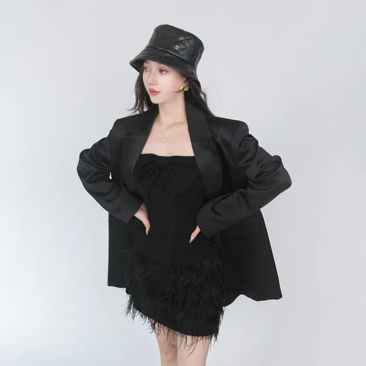 TNNZ  缎面西装女新款西服休闲气质高级感外套加毛毛半裙套装