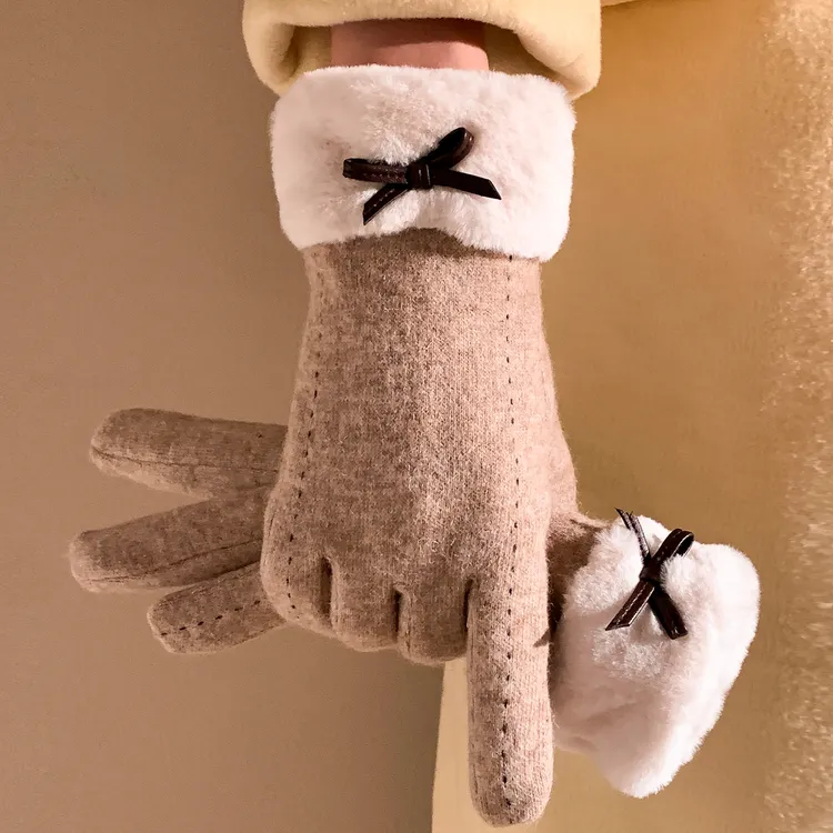 蝴蝶结骑行手套女士冬季2025新款触屏加绒加厚保暖防寒电动车开车