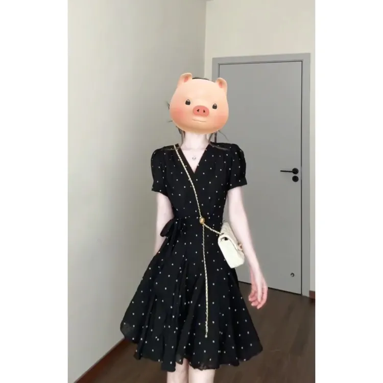 MARIE.COCO法式气质赫本风黑色V领波点连衣裙女小个子收腰短裙子