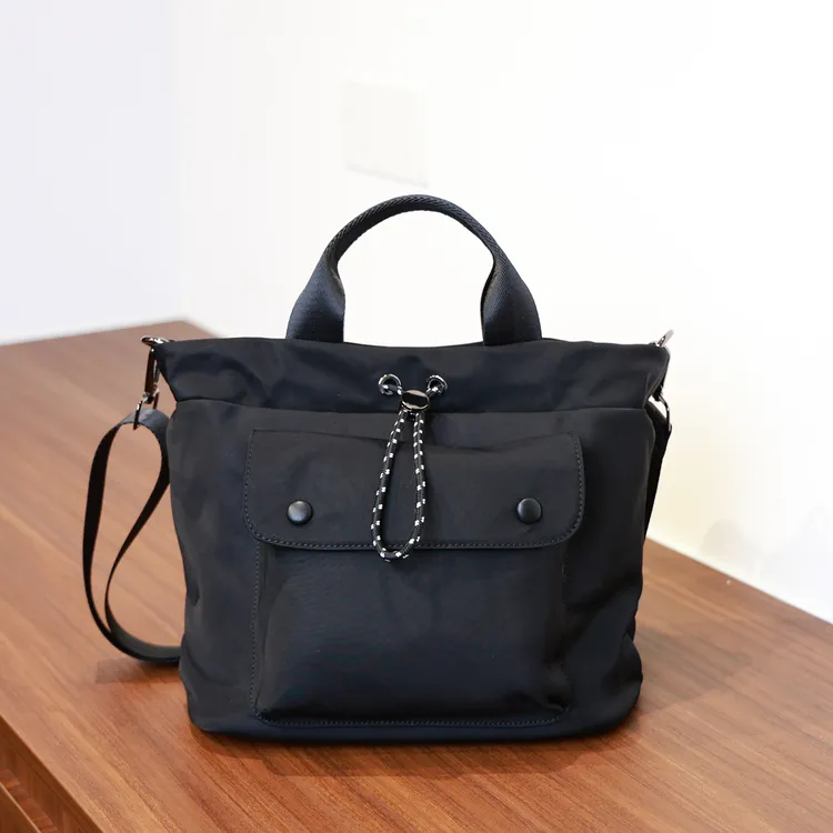 2025新款原创防水多功能手提托特包女款单肩斜挎包百搭轻便休闲包