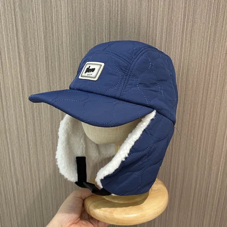 冬季儿童鸭舌帽加厚保暖学生护耳雷锋帽男女童户外滑雪骑车飞行帽