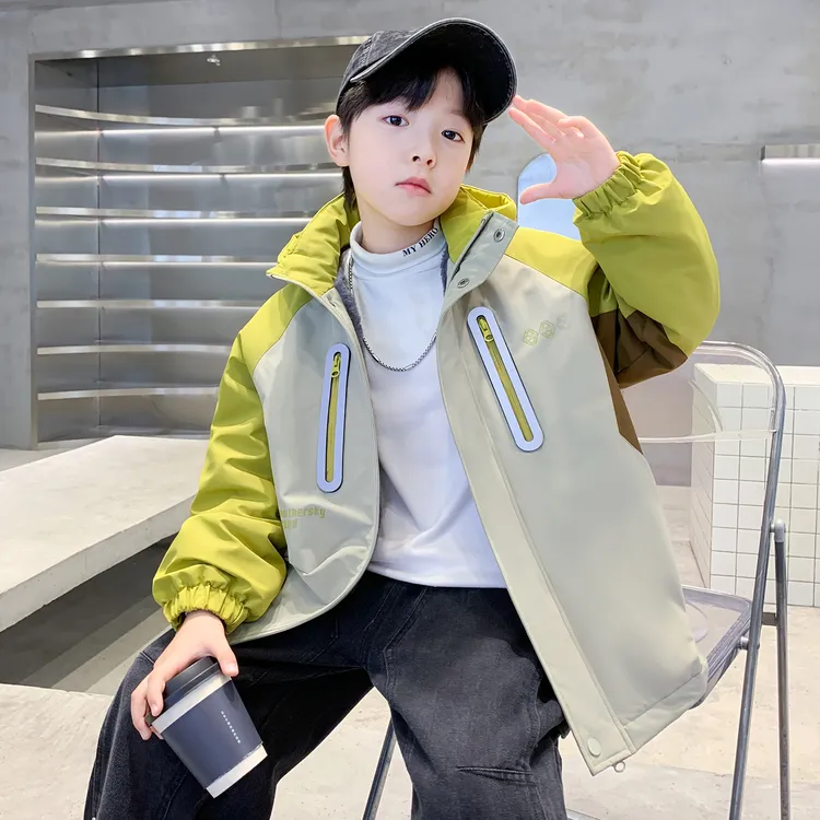 男童冬装撞色户外加绒派克服2026新款儿童男孩冬季防风加厚棉衣潮