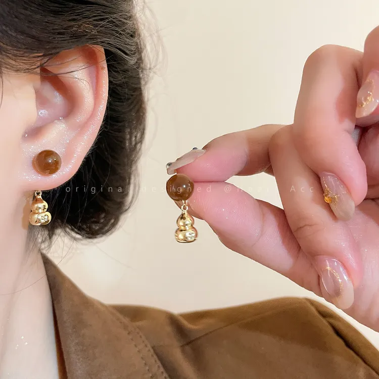 铜合金耳饰  秋冬美拉德葫芦虎眼石耳钉女复古高级感耳环小众耳饰