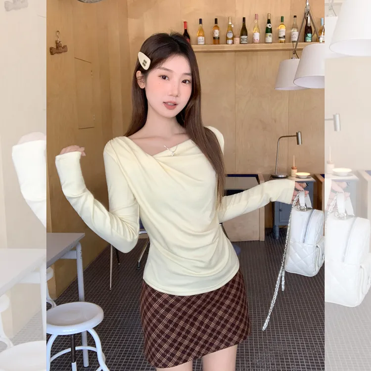纯欲慵懒长袖T恤女早秋氛围感穿搭2025年新款荡领设计感小众上衣