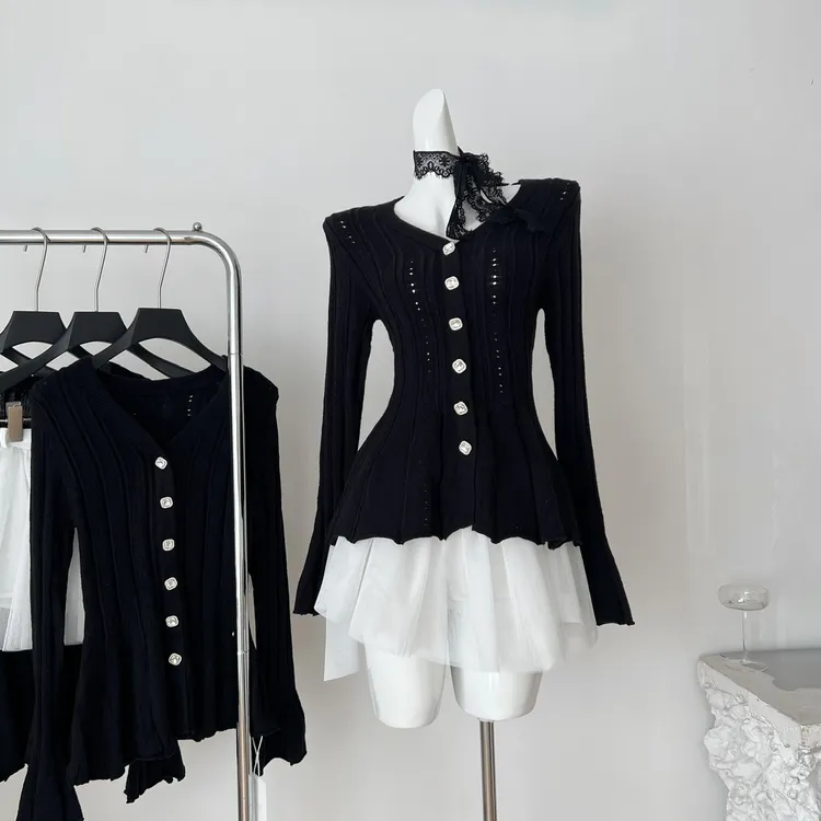 Barb Chill喇叭袖毛衣开衫女秋冬2025新款长袖针织衫千金感上衣