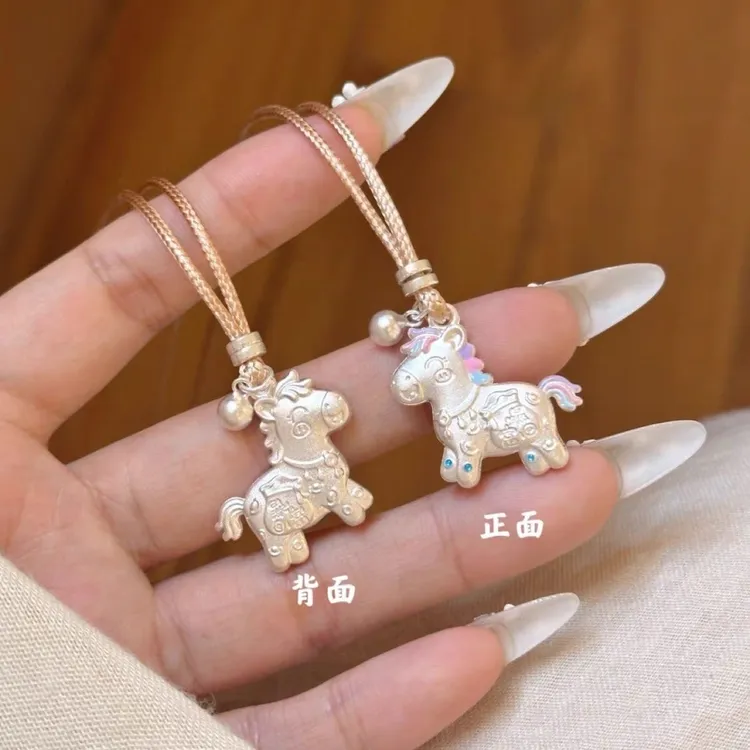 吊坠足银 9999小马吊坠纯银珐琅彩可爱卡通吊坠项链马上有钱暴富