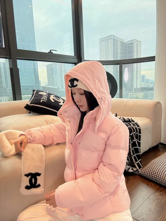 【LUXINIUYA】90白鸭绒冬季新款连帽针织拼接羽绒服保暖外套#QDS471