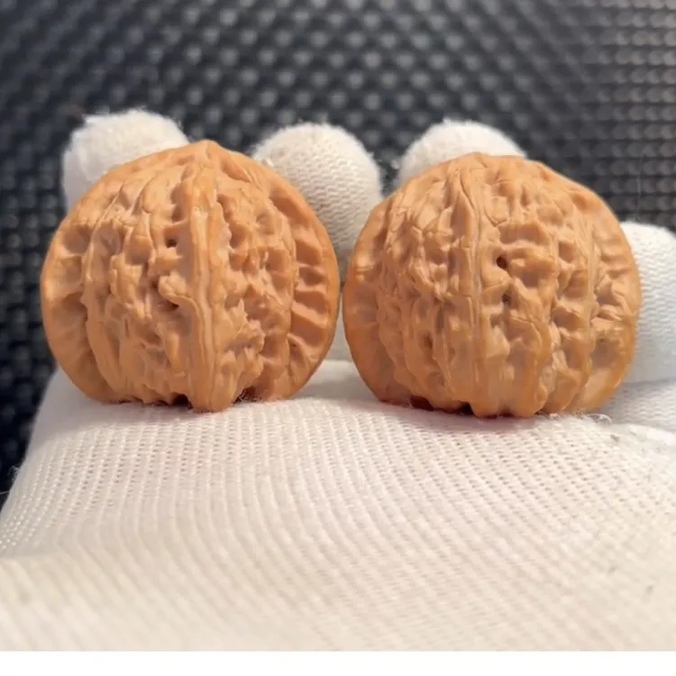 文玩核桃，品种多多