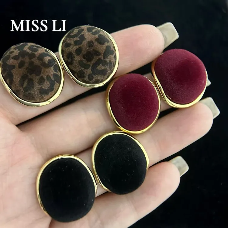 铜合金耳饰 秋冬彩色丝绒复古法式气质耳环875