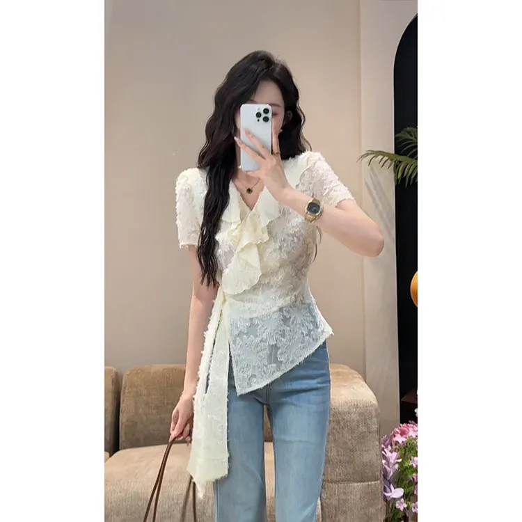 YUANLIANSU/圆脸酥【凉城有信】法式温柔风洋气蕾丝V领衬衫上衣女