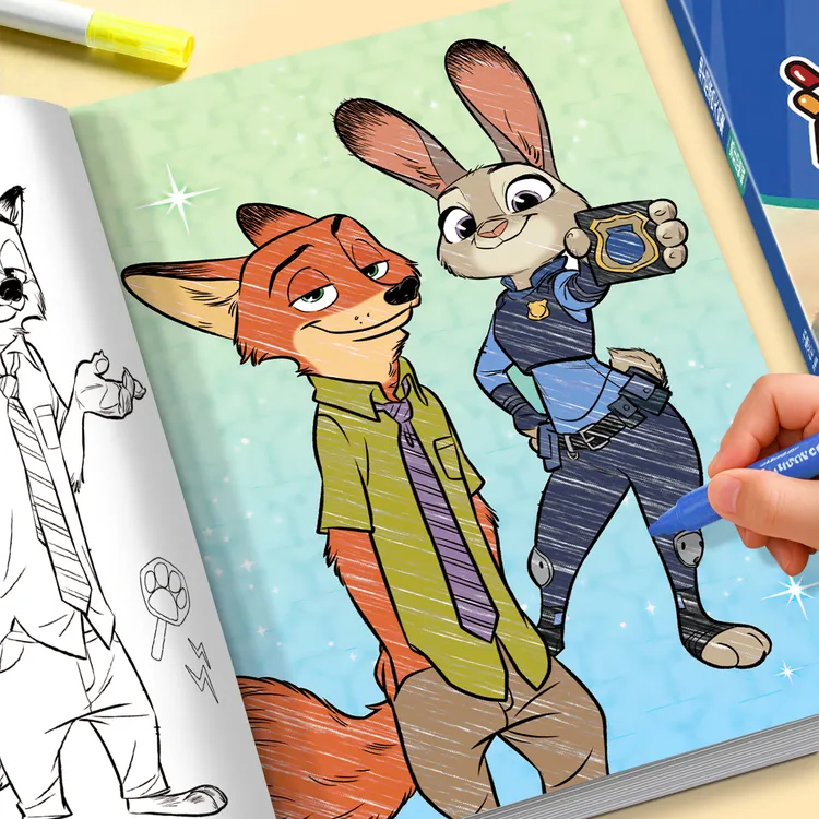 迪士尼疯狂动物城涂色画画本3-6岁宝宝涂鸦绘画朱迪尼克儿童玩具2