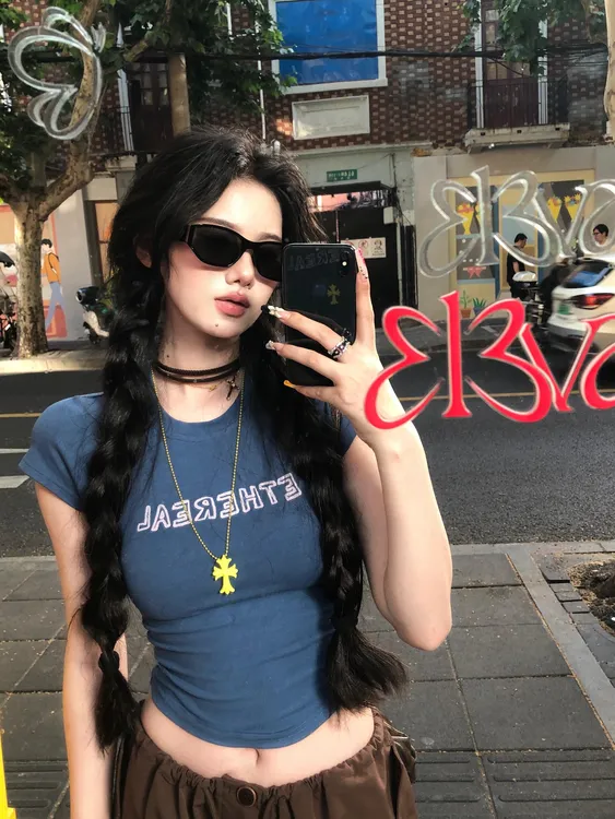 夏季新款洋气衣服女短袖印花T恤修身显瘦辣妹上衣美式复古工装裤