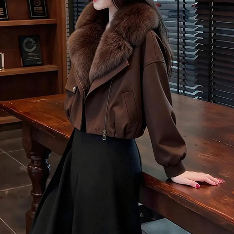 2025冬季新款韩系微胖mm宽松显瘦外套女气质独特好看毛领短款棉服