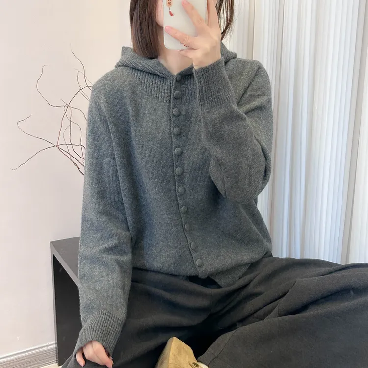 包扣坑条连帽纯色开衫打底针织衫秋冬季新款上衣宽松百搭外穿毛衣