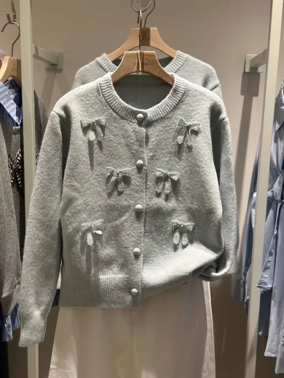 春季新品短款开衫毛衣