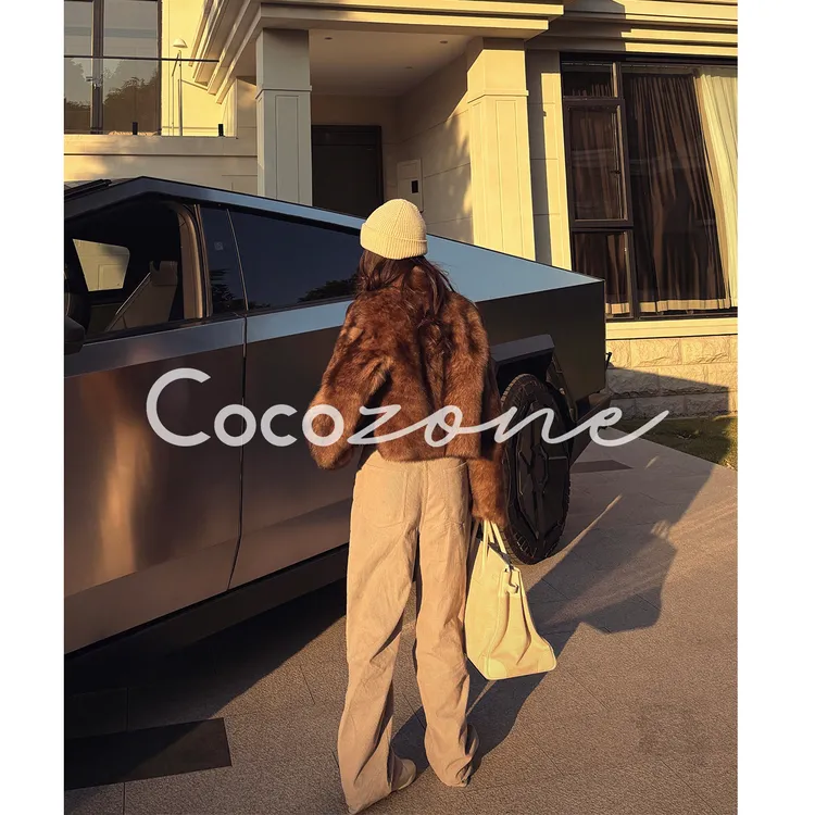 COCO ZONE 刘 一一 “西班牙托卡”羊毛革皮毛一体皮草 CD2A3076