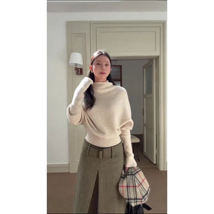 MARIE.COCO新款韩系温柔风针织衫毛衣上衣搭设计感半身裙气质套装