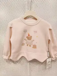 25122春秋款小熊卫衣