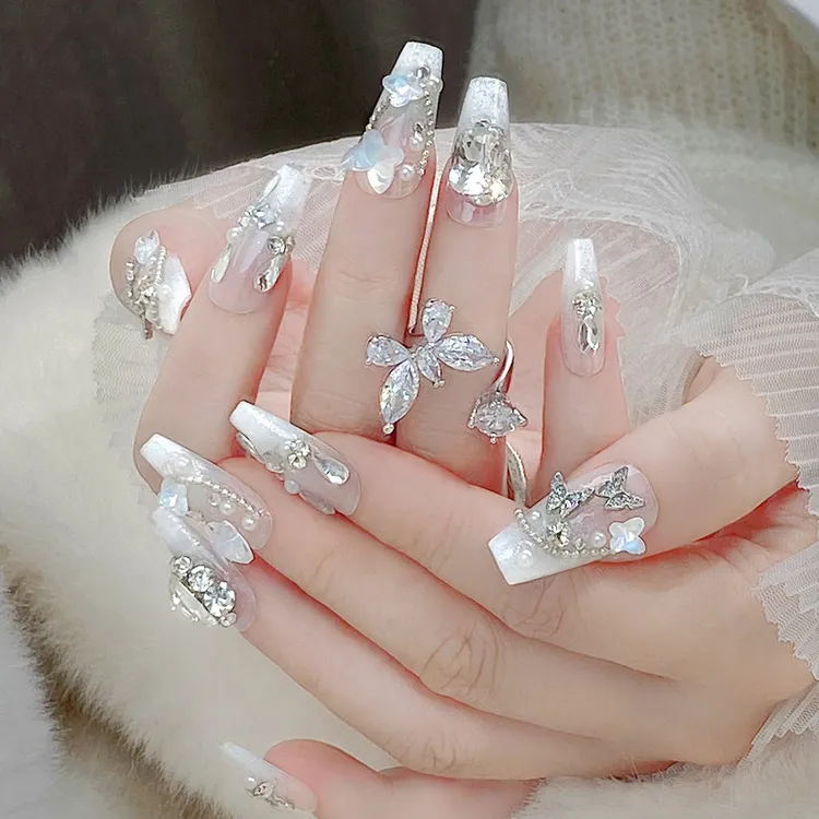 优雅高颜值手工穿戴甲甲片白色蝴蝶美甲成品可拆卸手指甲假指甲