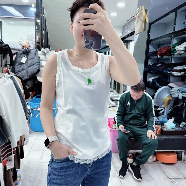 超优质大版不起球蕾丝边4季穿背心3131品