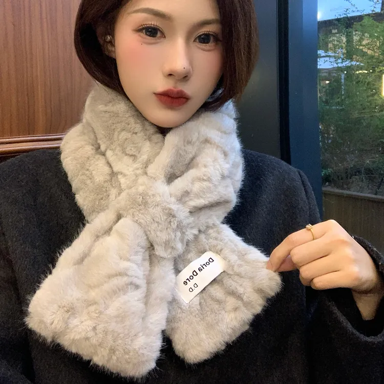 软糯高级感仿獭兔毛毛围巾女秋冬季百搭毛领学生情侣保暖毛绒围脖