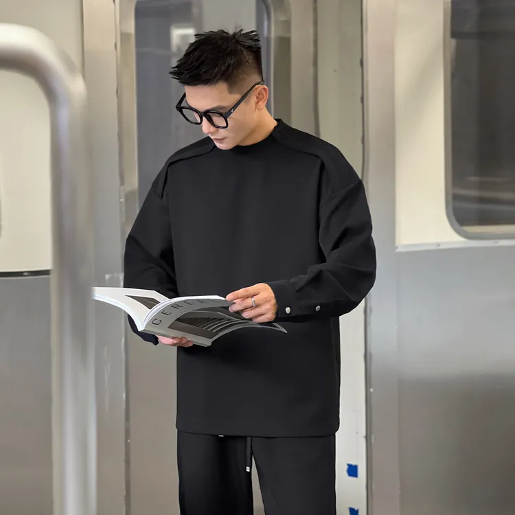 11月8号晚上20点现货开售【飞边显肩宽】小众设计师长袖男卫衣内搭