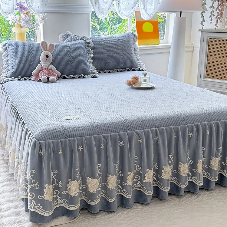 公主风加绒加厚蕾丝花边牛奶绒床裙冬季夹棉保暖珊瑚绒防滑床裙罩