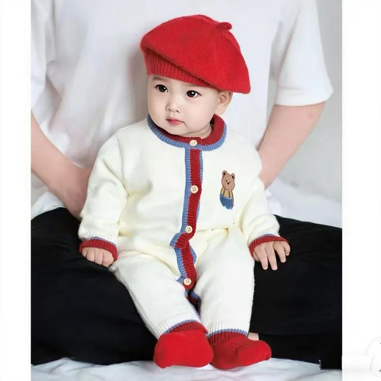 2025新款婴儿连体衣春秋爆款连身衣婴幼儿爬爬服小熊针织春秋毛衣