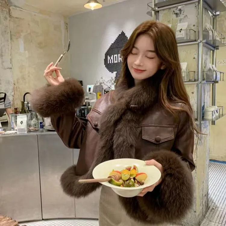 2025新款皮毛一体仿狐狸毛环保皮草短款外套拼接拉德复古毛毛大衣