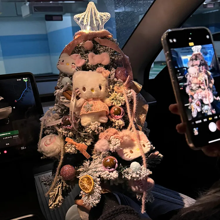 hellokitty圣诞树玩偶圣诞节礼物送女生女朋友闺蜜平安夜创意摆件