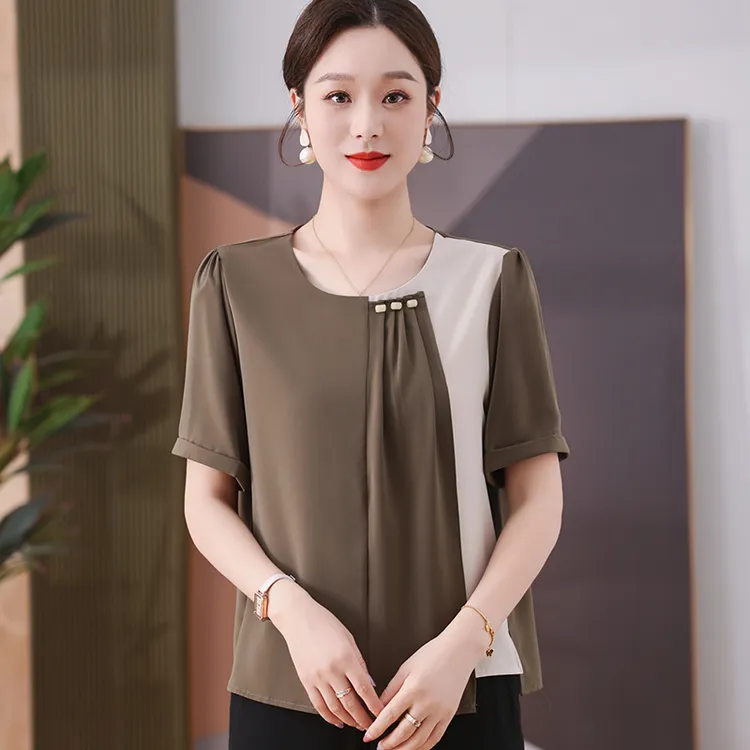 妈妈夏装短袖T恤洋气新款中老年人女夏季上衣小个子宽松显瘦衬衣