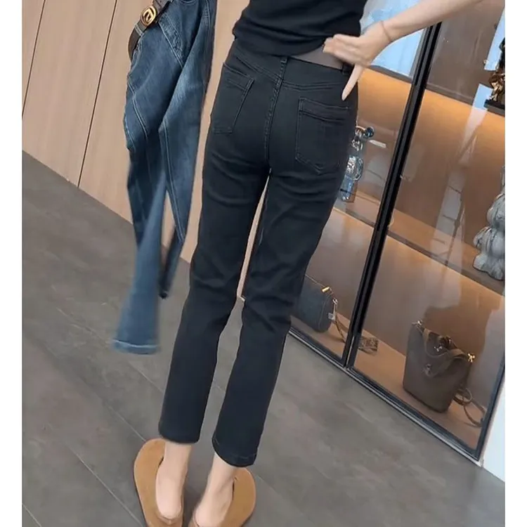 早秋新款黑色九分洋气时尚休闲烟管裤大码高腰显瘦直筒牛仔裤子女